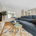 Comfort And Relax Near Old Town & Self Check-in Apartment *