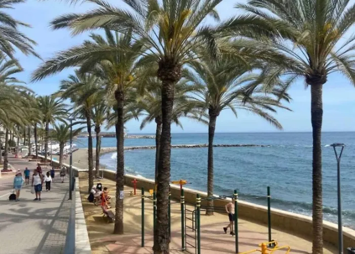 Comfort And Relax Near Old Town & Self Check-in Марбелья