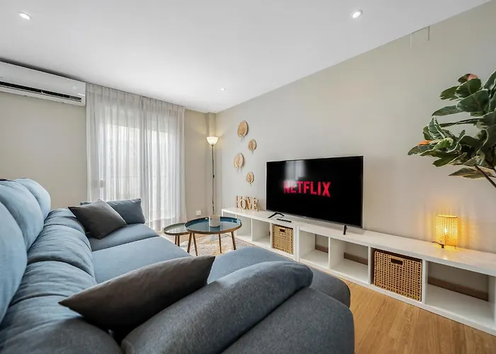 Comfort And Relax Near Old Town & Self Check-in Марбелья